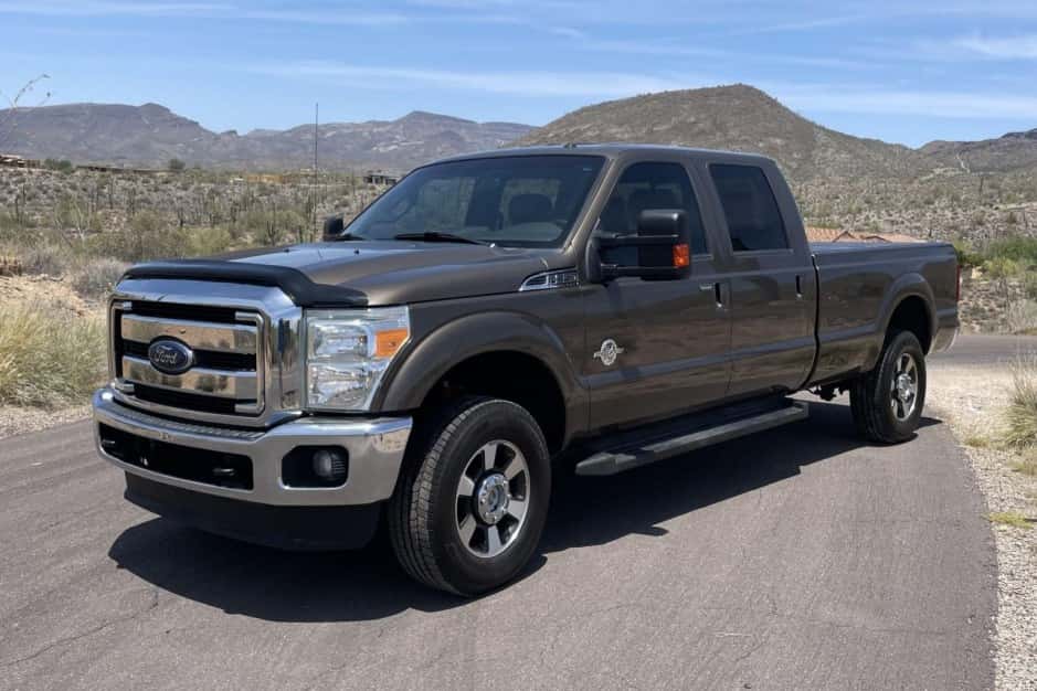 2015 Ford Super Duty 2011-2016 sold for $29,000