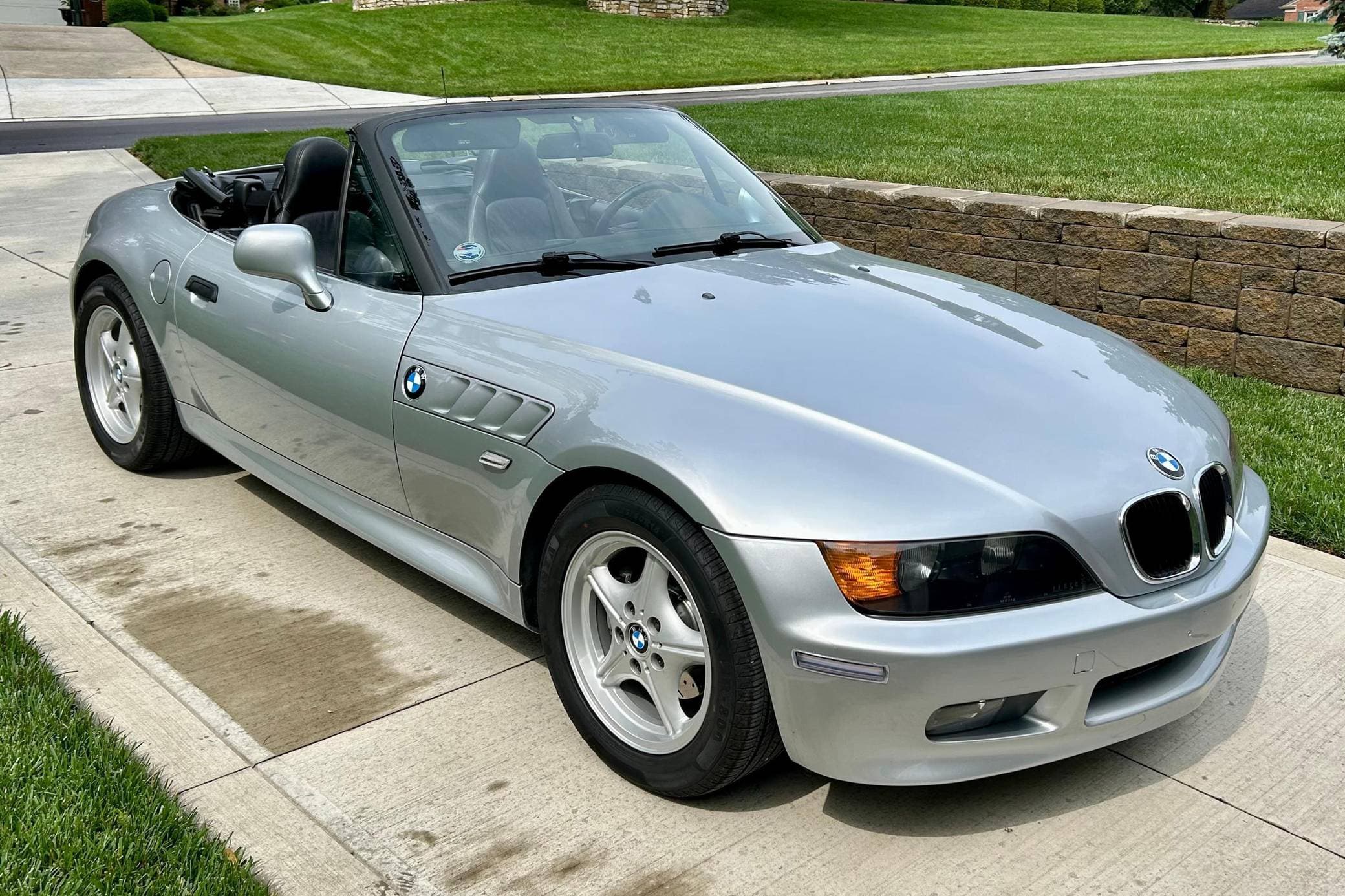 1996 BMW Z3 sold for $7,200