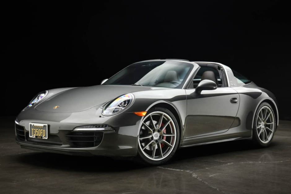 2015 Porsche 991 911 (Non-Turbo/GT2/GT3) sold for $110,000