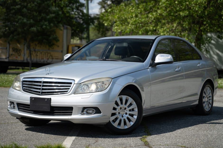 2008 Mercedes-Benz W204 C-Class sold for $4,950