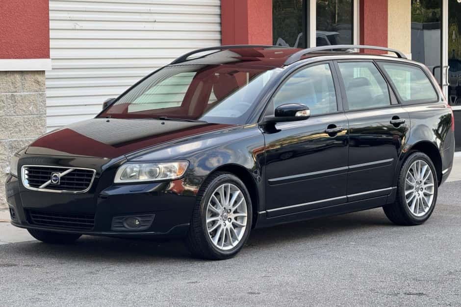 2009 Volvo sold for $9,500