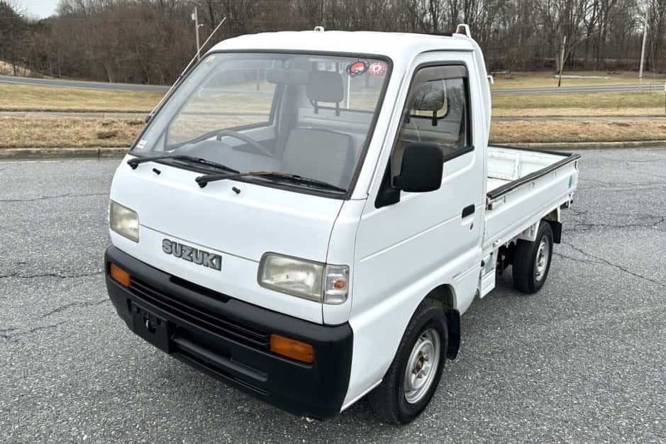 1994 Suzuki Carry sold for $5,300