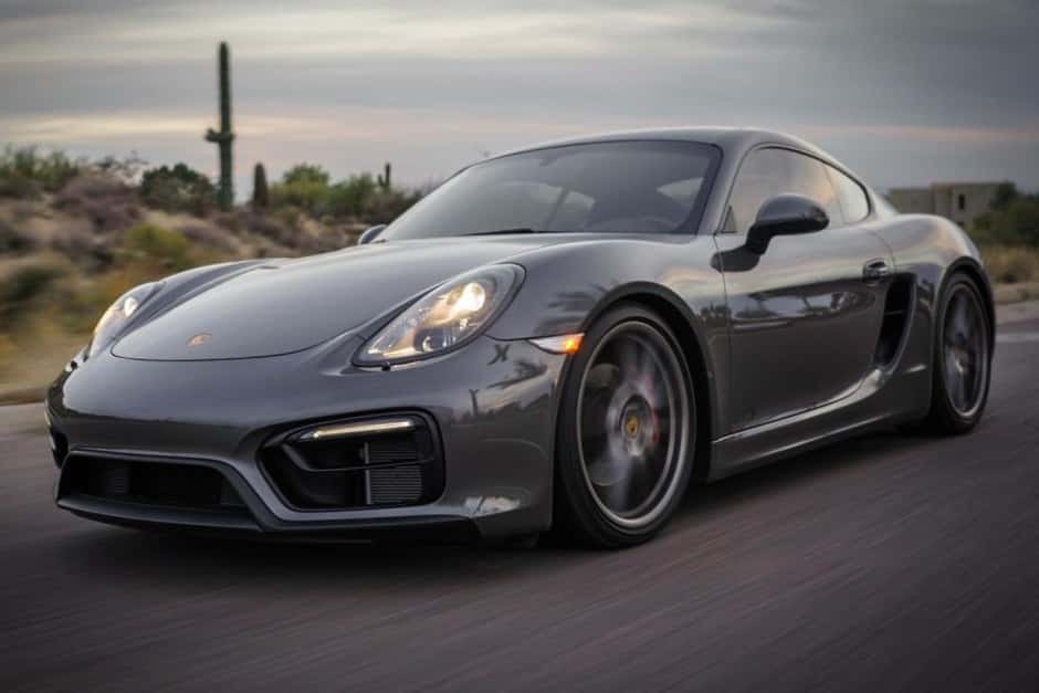 2016 Porsche 981 Cayman sold for $79,800