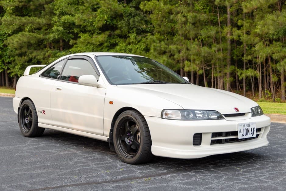 1996 Acura Integra Type R sold for $29,750