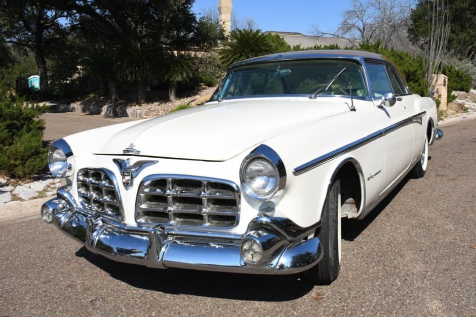 1955 Chrysler Imperial sold for $10,500