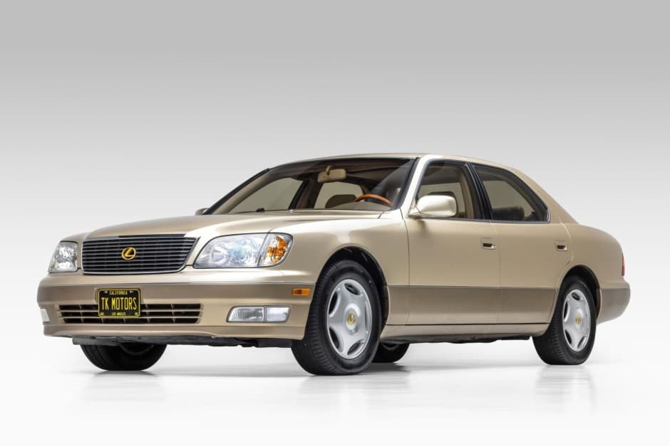 1999 Lexus LS Sedan sold for $17,000