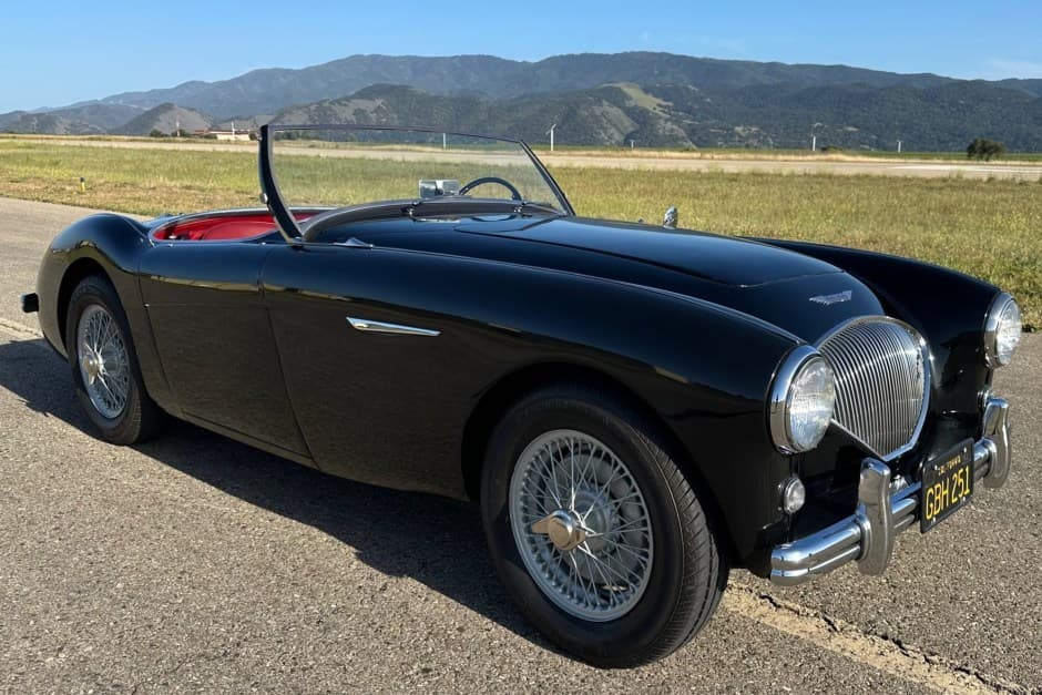 1954 Austin-Healey 100 sold for $43,250