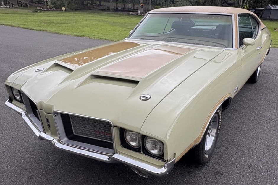 1972 Oldsmobile 442 sold for $41,500
