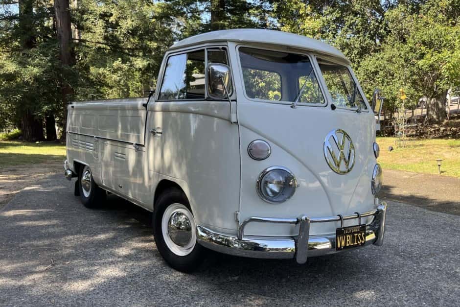 1966 Volkswagen Split-Window Pickup sold for $23,250