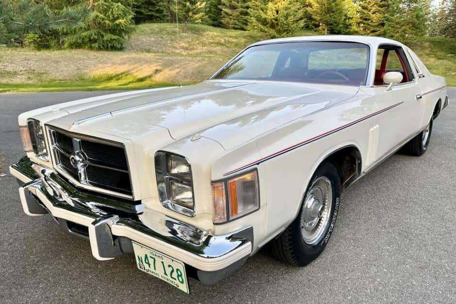 1979 Chrysler Cordoba sold for $19,250
