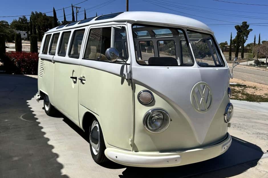 1966 Volkswagen Split-Window Bus sold for $19,500