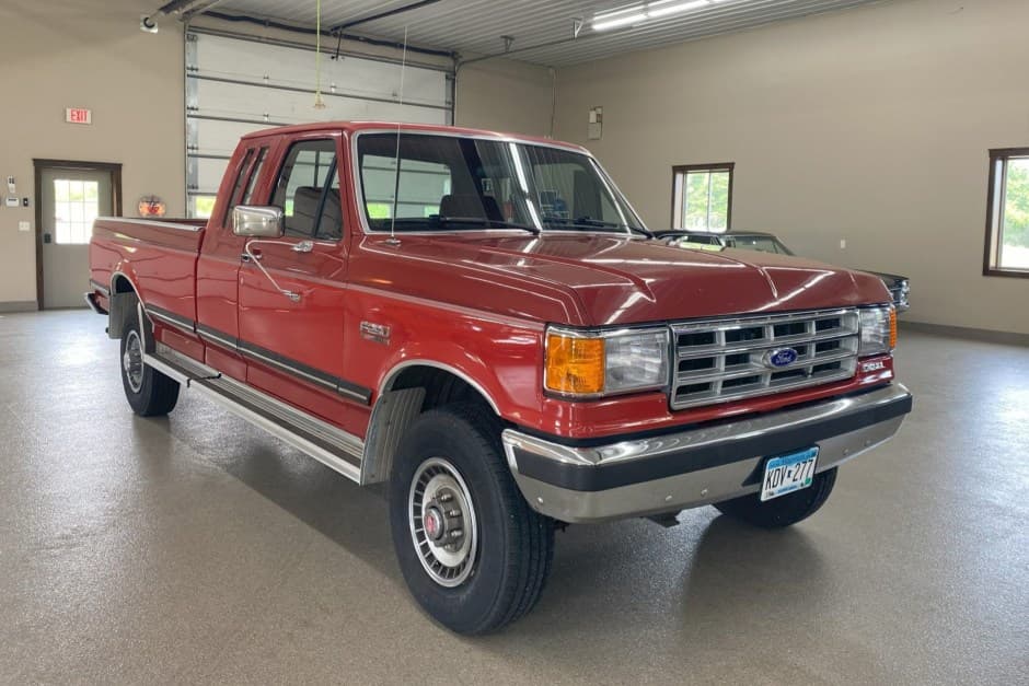 1987 Ford F-Series 1987-1991 sold for $8,211