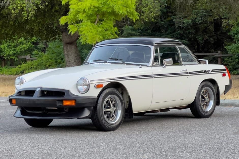 1980 MG MGB sold for $13,000