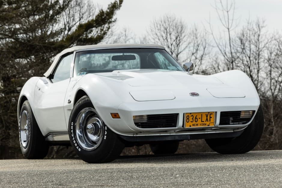 1974 Chevrolet Corvette C3 sold for $36,500