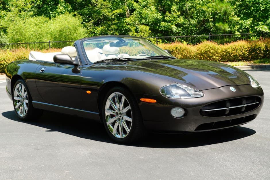 2006 Jaguar XK8 sold for $17,500