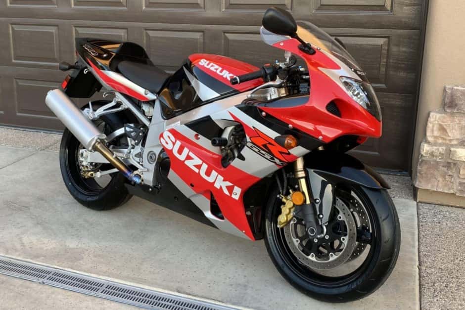 2002 Suzuki GSX-R 600, 750, 1000, & 1100 sold for $8,900