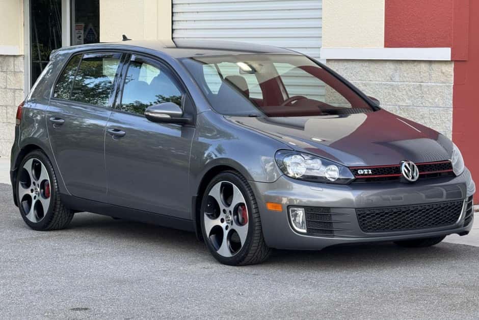 2012 Volkswagen GTI Mk6 sold for $15,250