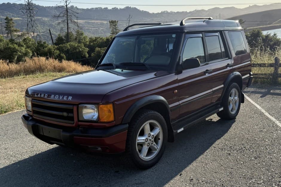 2002 Land Rover Discovery II sold for $8,200