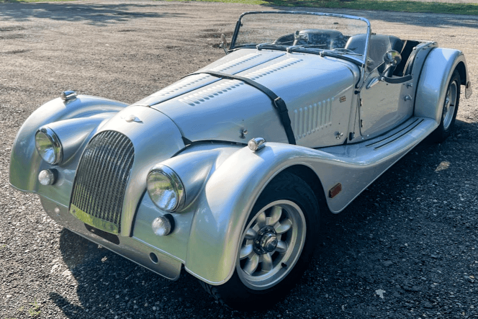 1998 Morgan Plus 8 sold for $25,000