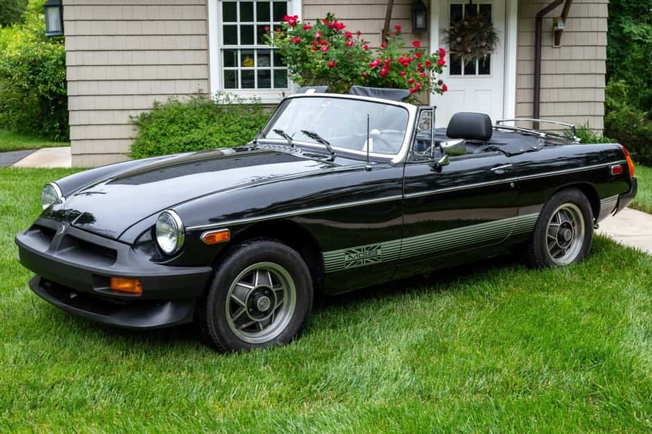1979 MG MGB sold for $13,000