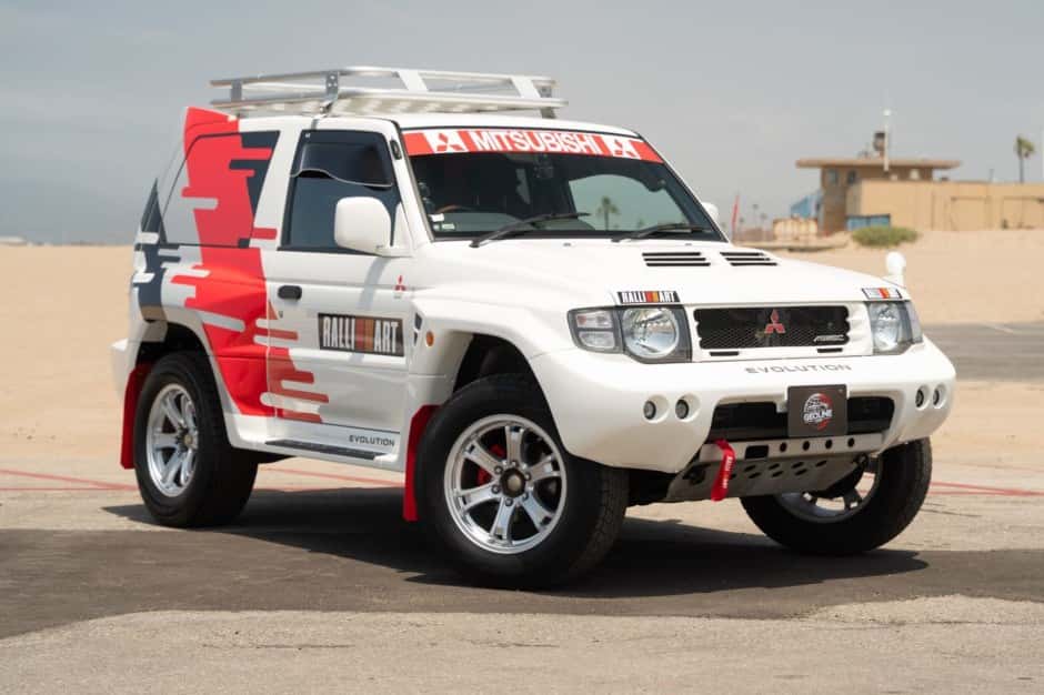1998 Mitsubishi Pajero & Montero sold for $25,000