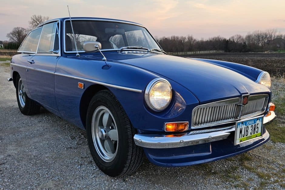 1969 MG MGB sold for $8,500