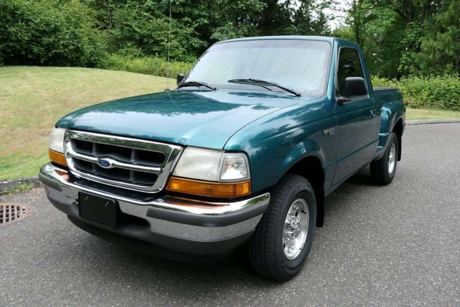 1998 Ford Ranger 1998-2011 sold for $11,251