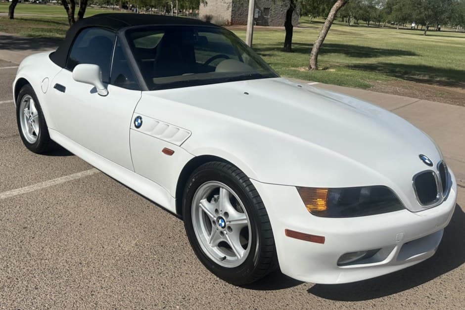 1997 BMW Z3 sold for $7,750