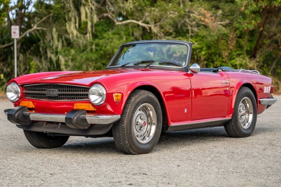 1974 Triumph TR6 sold for $15,500