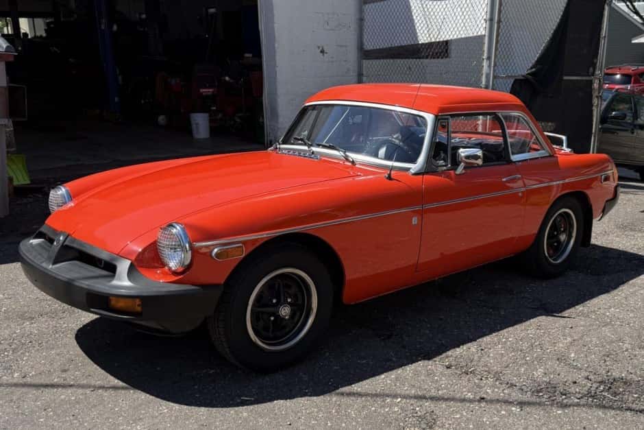 1979 MG MGB sold for $8,500