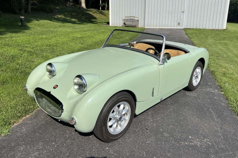 1960 Austin-Healey Bugeye Sprite sold for $15,000