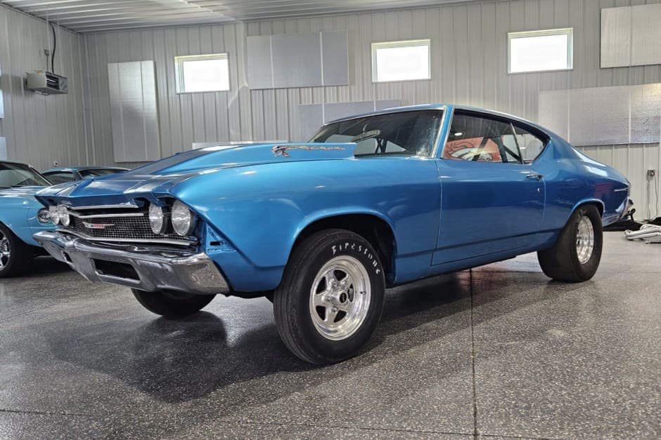 1969 Chevrolet Chevelle sold for $9,000