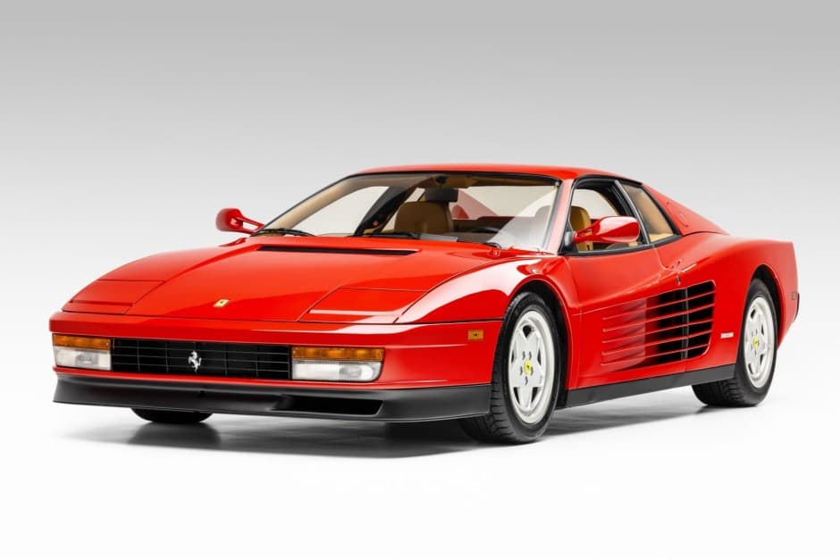 1990 Ferrari Testarossa sold for $192,000
