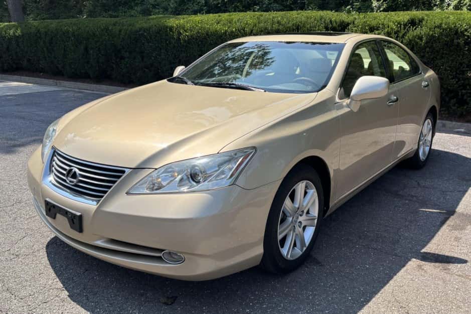 2007 Lexus ES sold for $13,498