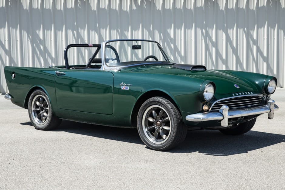 1963 Sunbeam Alpine sold for $11,000