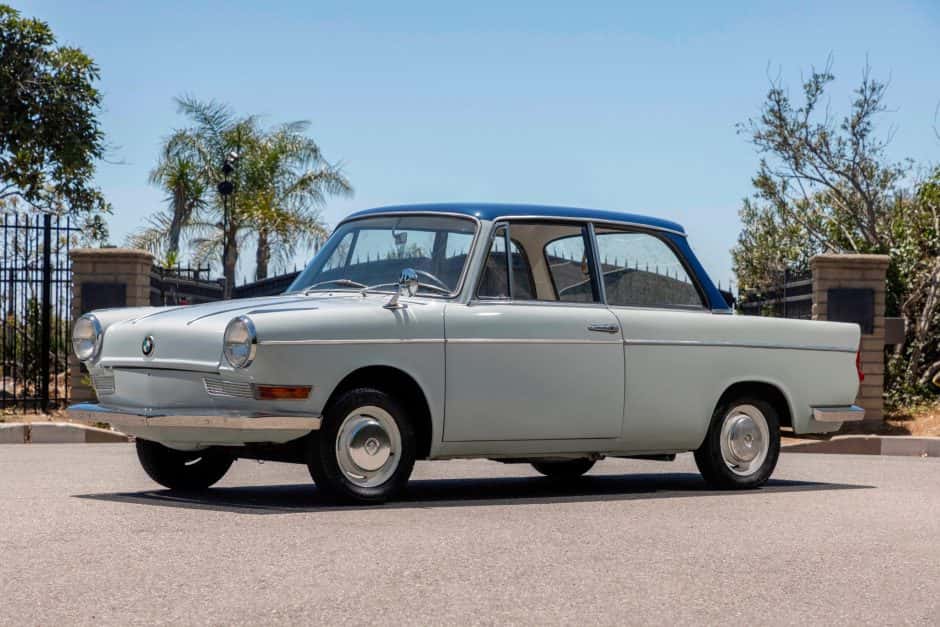 1963 BMW 700 sold for $13,777
