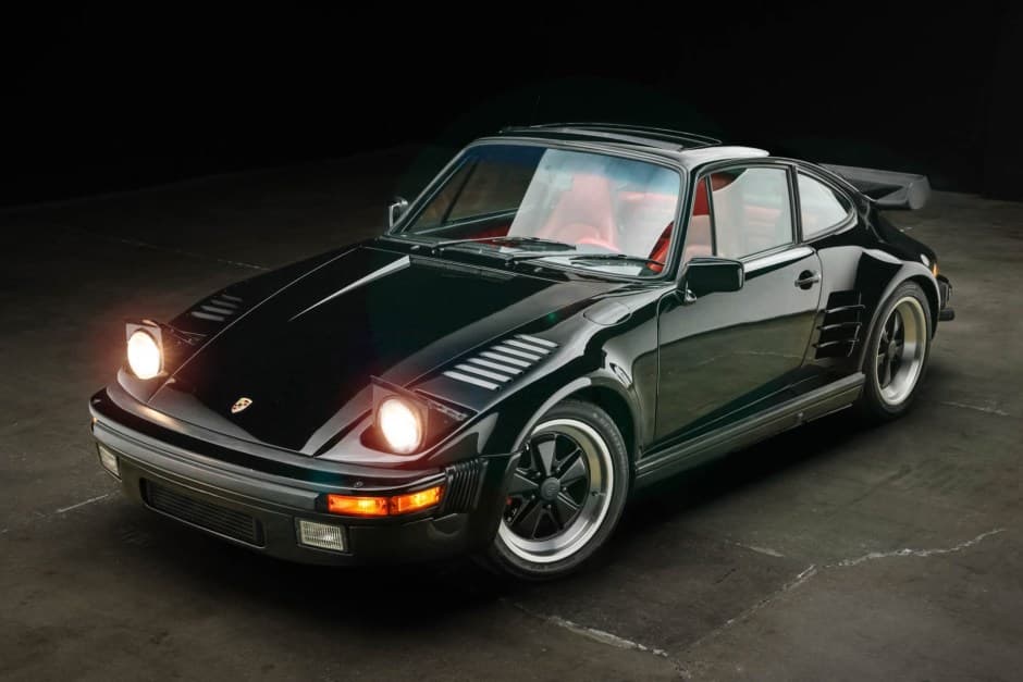 1986 Porsche 930 Turbo sold for $105,930