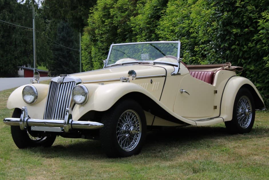 1955 MG TF sold for $31,500