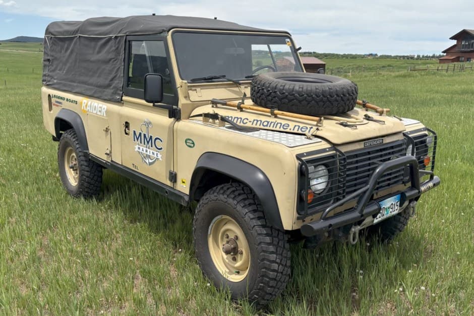 1989 Land Rover 110 / Defender 110 (Euro Spec) sold for $15,000