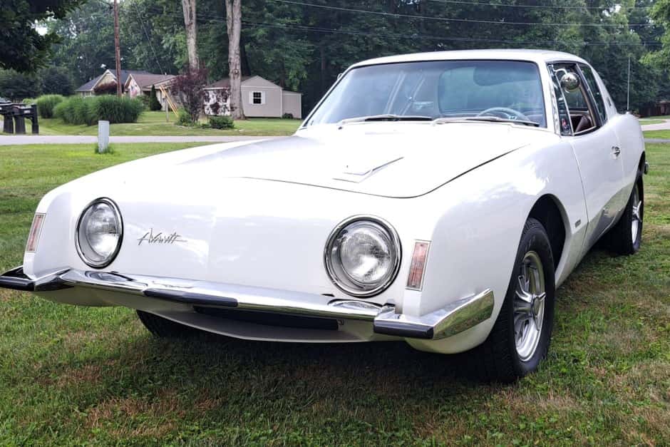 1963 Studebaker Avanti sold for $22,000