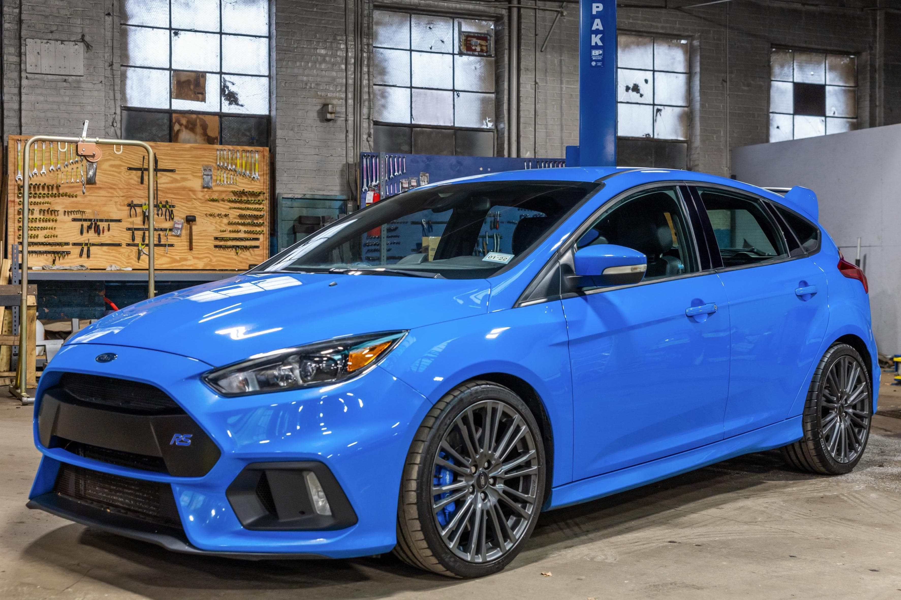 2016 Ford Focus RS sold for $20,250