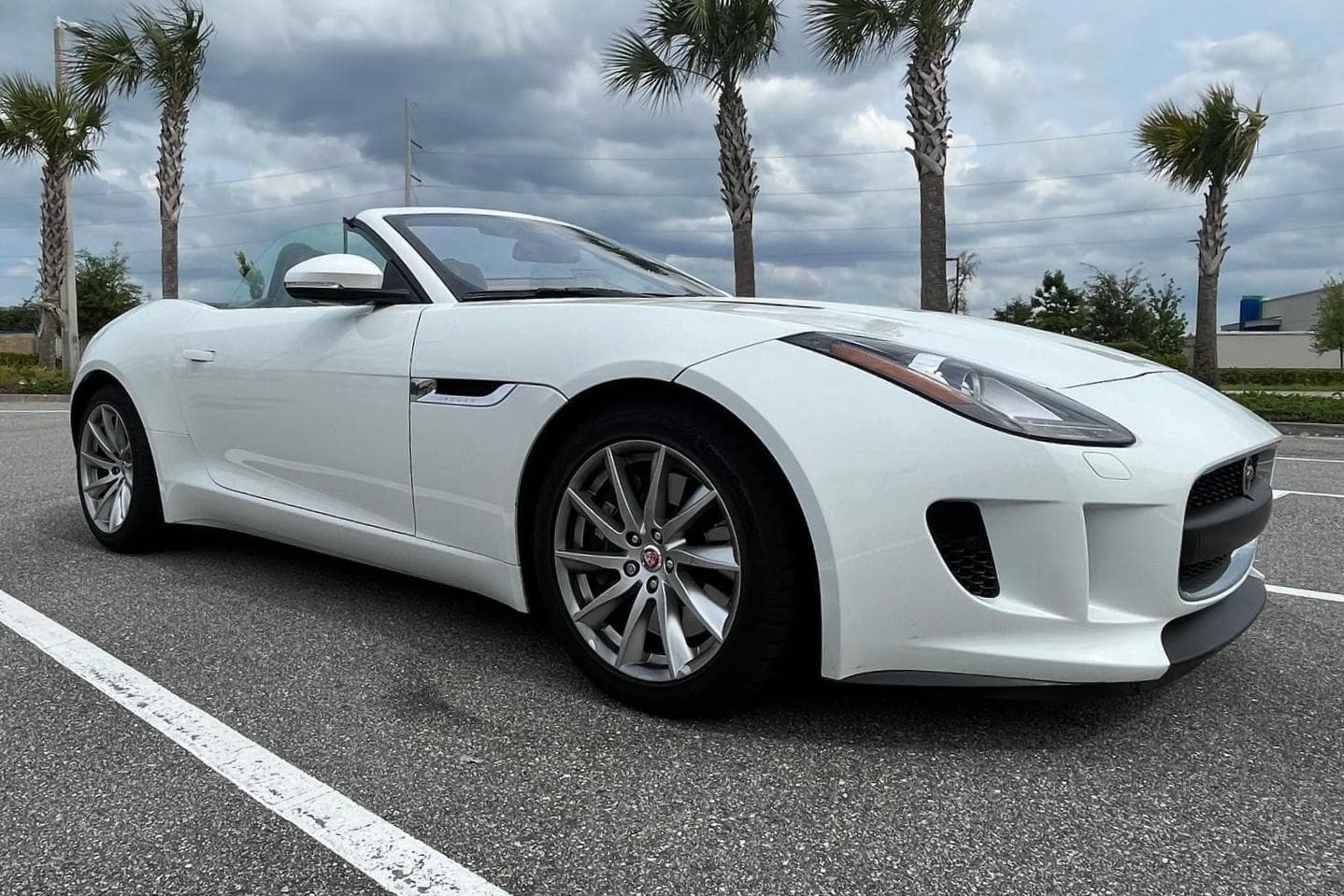 2017 Jaguar F-Type sold for $22,000