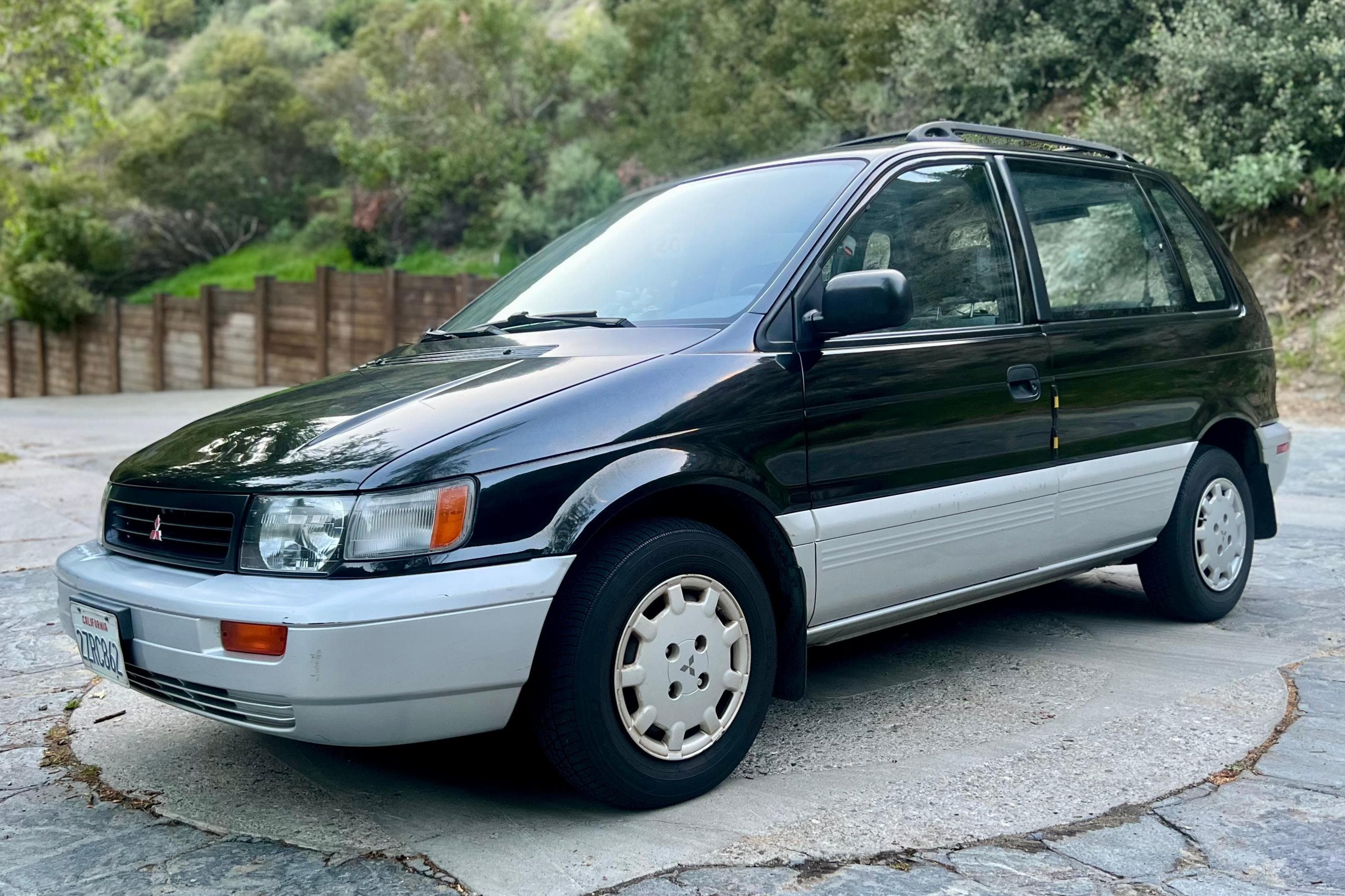 1992 Mitsubishi RVR sold for $2,969