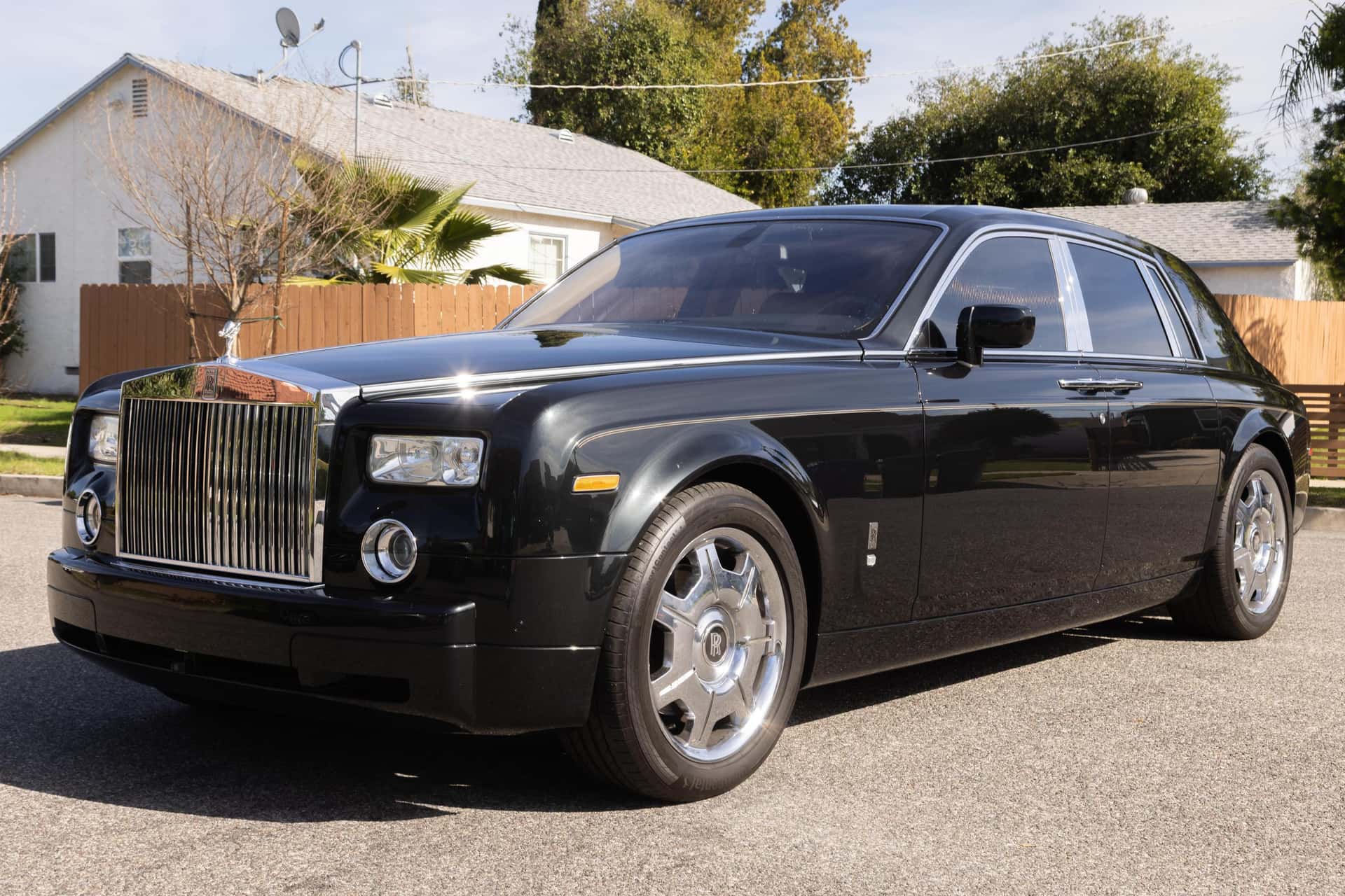 2006 Rolls-Royce Phantom sold for $55,777