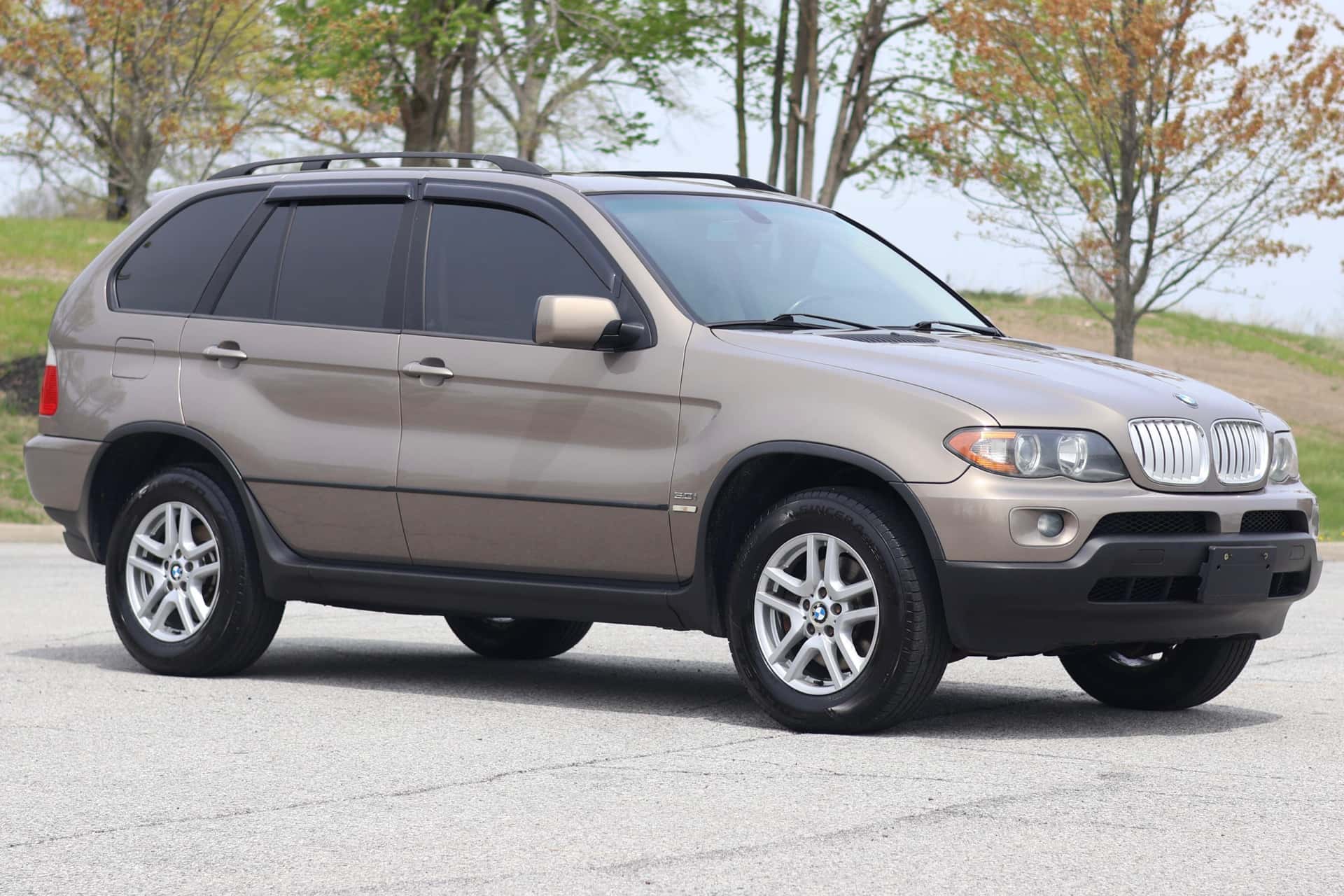 2004 BMW X5 sold for $8,400