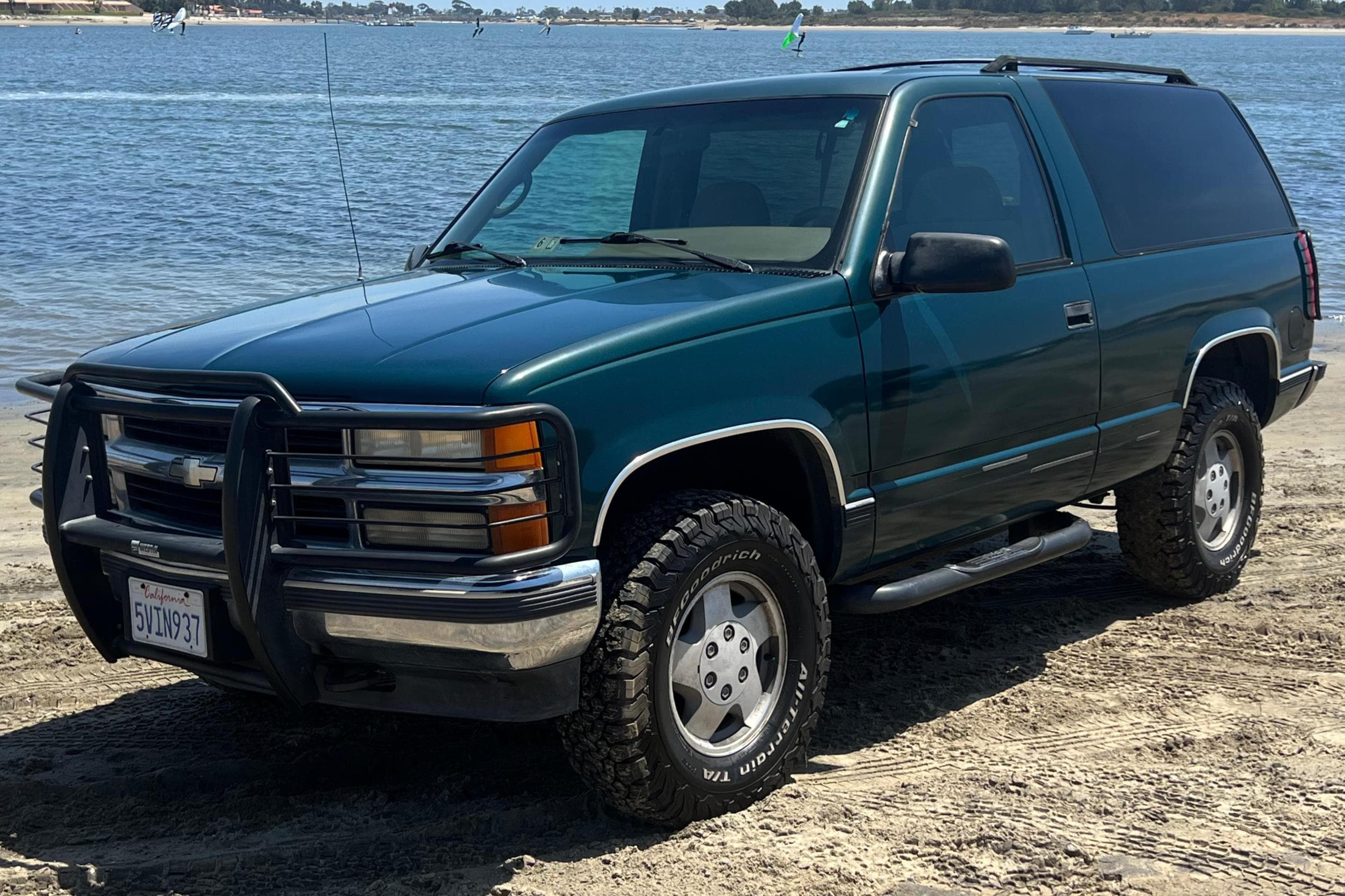 1995 Chevrolet Tahoe sold for $7,500