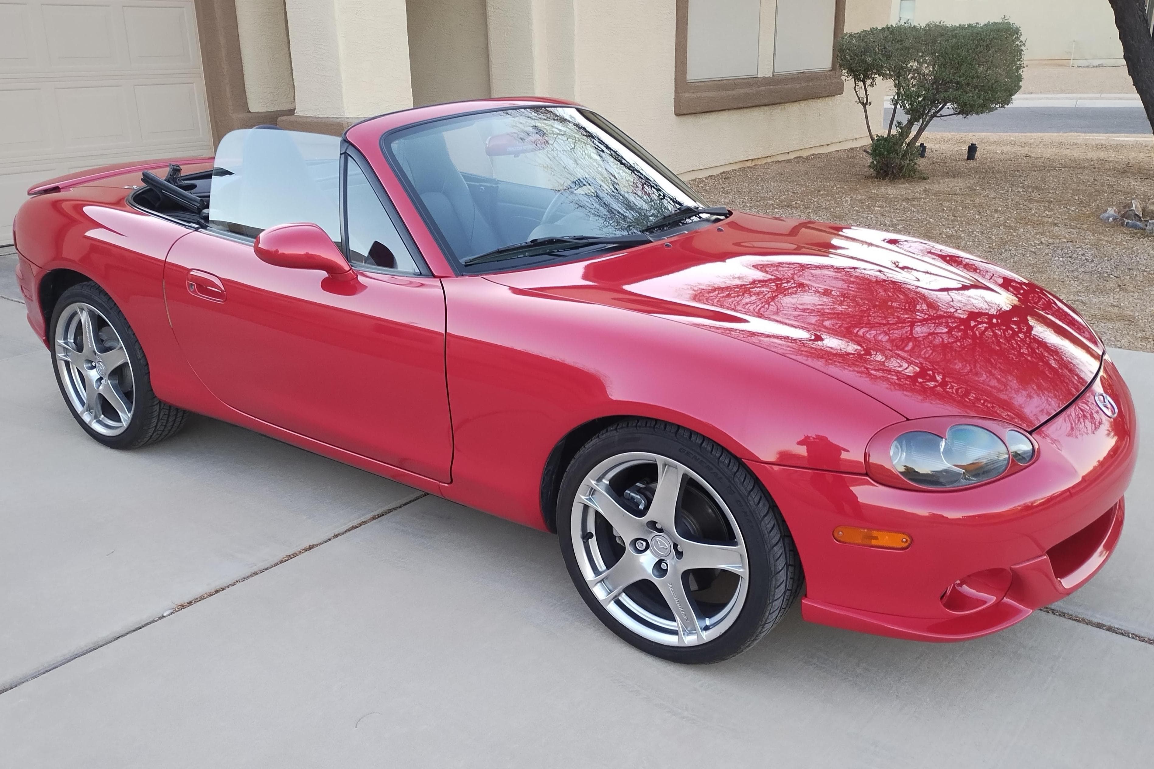 2005 Mazda Mazdaspeed MX-5 sold for $14,300