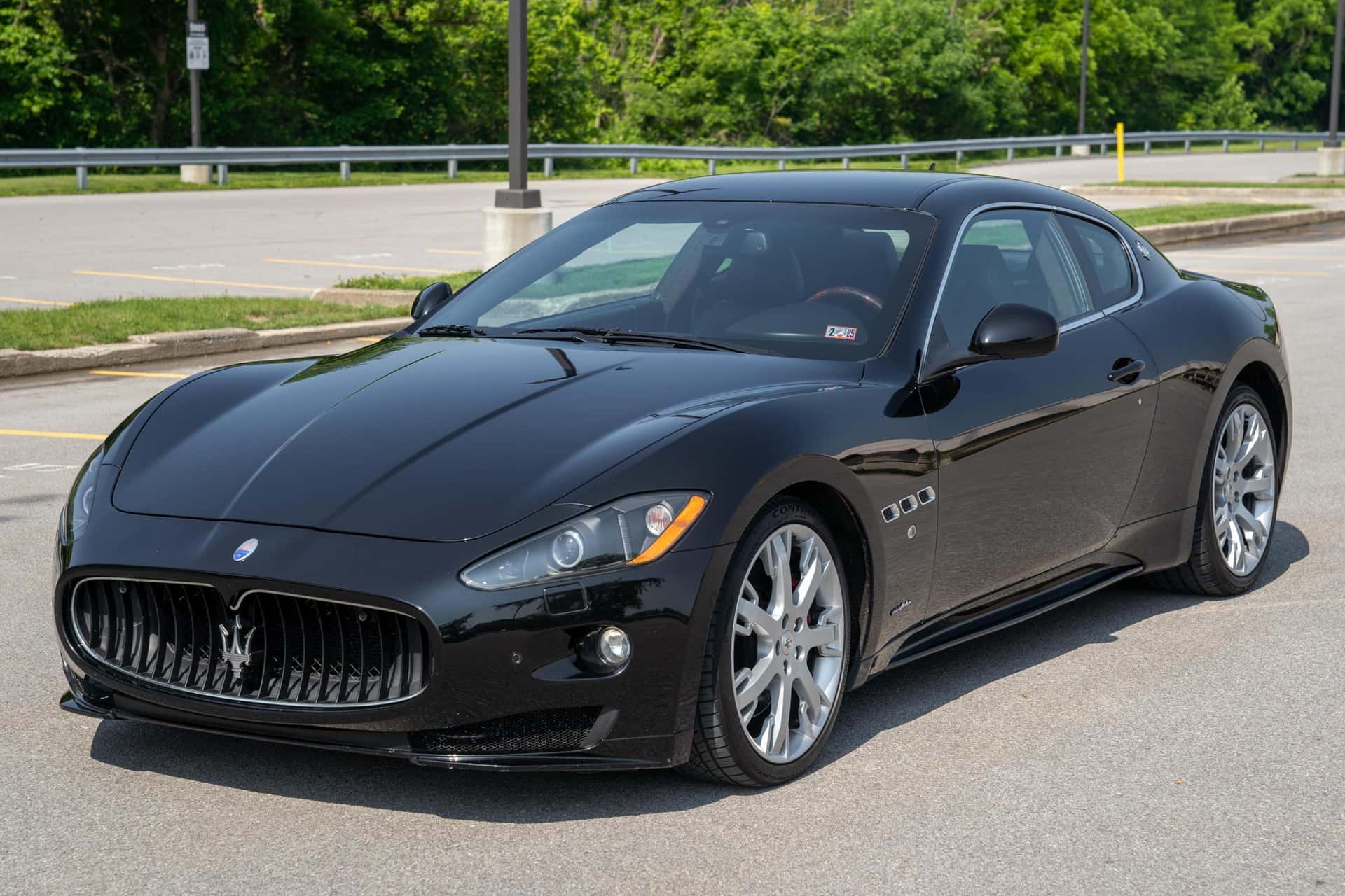2012 Maserati GranTurismo sold for $19,050