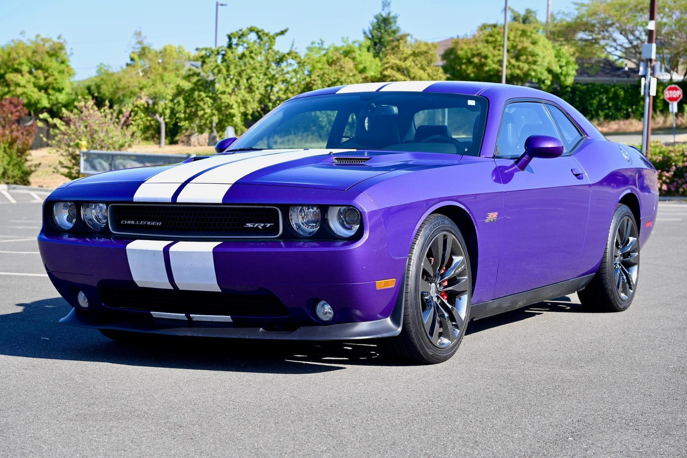2014 Dodge Challenger sold for $20,800