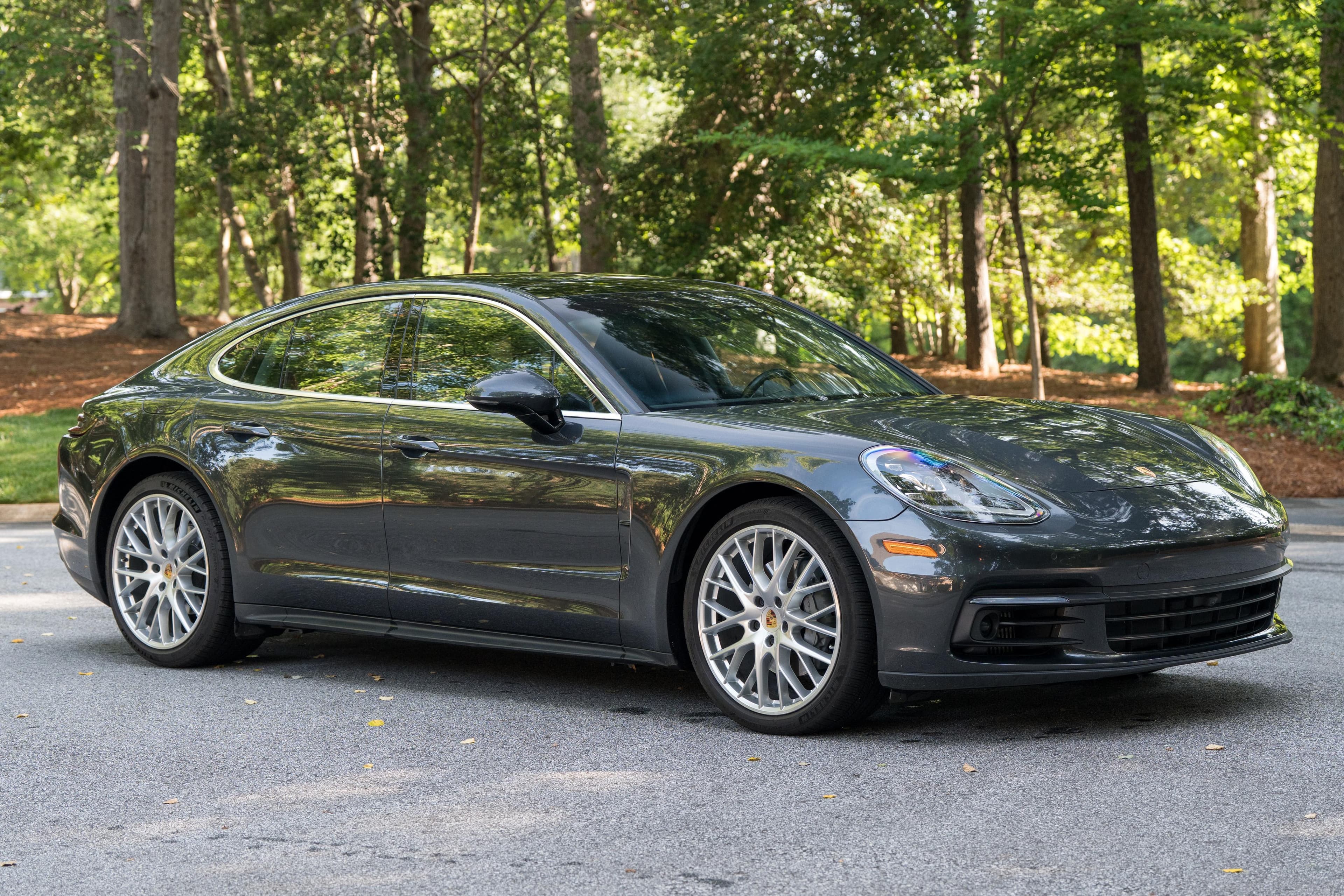 2020 Porsche Panamera sold for $52,000